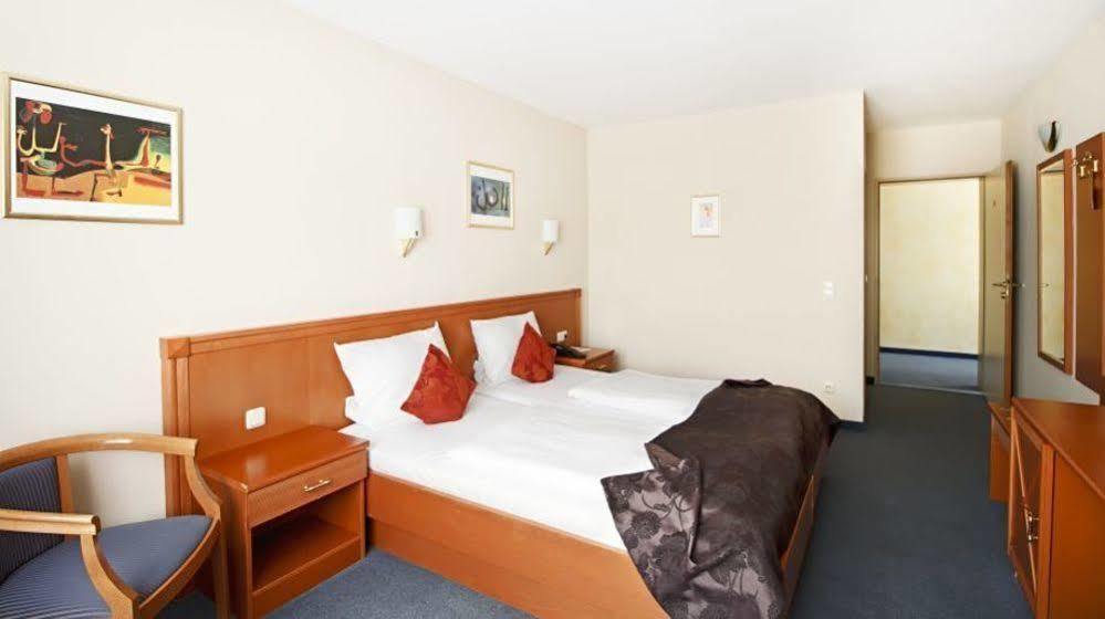 Hotel Blutenburg München Eksteriør billede
